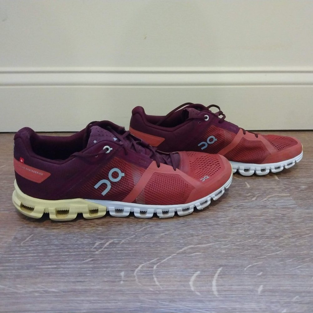 On Running Shoes - Size 10 Men's